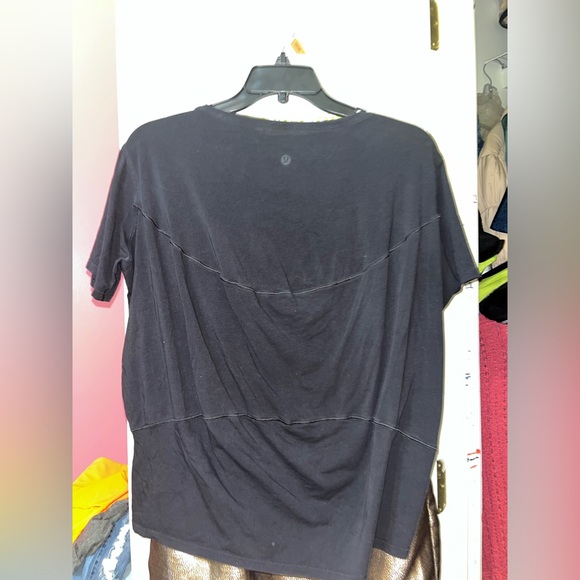 LULULEMON T SHIRT - Picture 2 of 3
